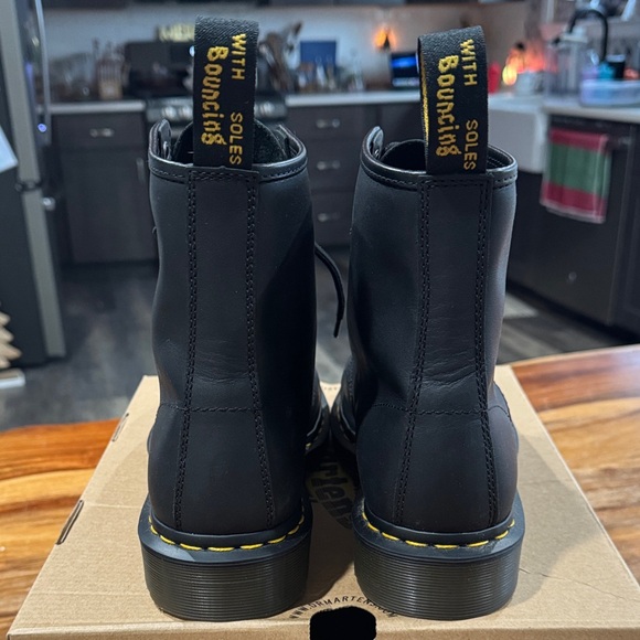 Dr. Martens Black Boots- MENS SIZE 9 // WOMENS SIZE 10 - Picture 3 of 7